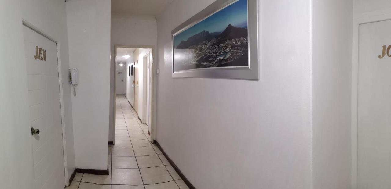 Twinnpalms Accommodation Cape Town Exterior photo